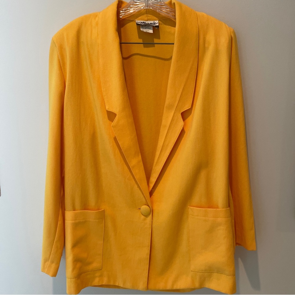 Vintage MARNIE WEST Women's Yellow Blazer jacket size Medium Made in USA.